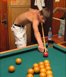 Tony Romeo Playing Pool 5d51113bdb35c.jpg