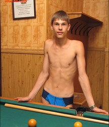 Tony Romeo Playing Pool 5d51115562eb7.jpg