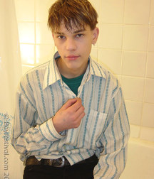 Tony Romeo in Bath and Shower 5d532b537f1f0.jpg