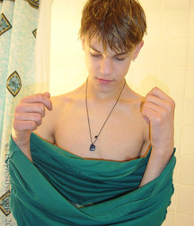 Tony Romeo in Bath and Shower 5d532b624316b.jpg