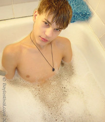 Tony Romeo in Bath and Shower 5d532b72ba3e7.jpg