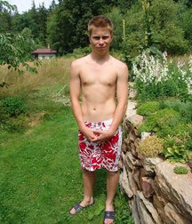 William (Outdoors) 5d53c867ee0b6.jpg