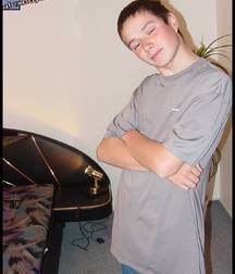 Benny 5d590563bf3e7.jpg