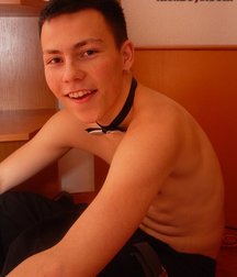Brad 5d5909878e9cf.jpg