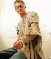 Rodney in the Shower 5d5998dbac30e.jpg