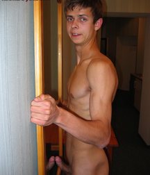 Cameron 5d59c4a19c458.jpg
