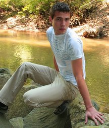 Christian (Outdoors) 5d5a4e84d8c2f.jpg