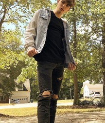 The Beauty of Boys 1 5dc9ccf85eca2.jpg