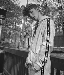 The Beauty of Boys 1 5dc9cd14727cc.jpg