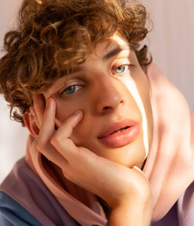 The Beauty of Boys 1 5dc9cd1ac403f.jpg