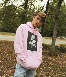 The Beauty of Boys 1 5dc9cd235fccc.jpg