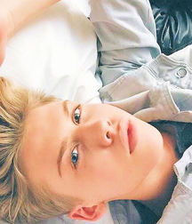 The Beauty of Boys 2 5dc9cefb92e91.jpg