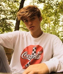 The Beauty of Boys 4 5dc9eb94612b3.jpg