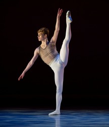 The Beauty of Boys 4 5dc9eb9b7a413.jpg
