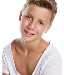 The Beauty of Boys 6 5dcabb86e440c.jpg