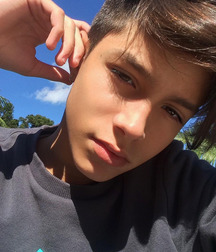 The Beauty of Boys 6 5dcabb973ac2c.jpg