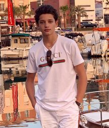 The Beauty of Boys 8 5dcada7b267b7.jpg