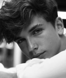 The Beauty of Boys 8 5dcada985f595.jpg