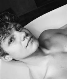 The Beauty of Boys 9 5dcadeff52984.jpg