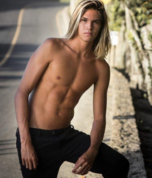 The Beauty of Boys 12 5dcb10e264093.jpg