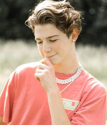 The Beauty of Boys 15 5dcb2ccff1bc2.jpg