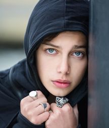 The Beauty of Boys 15 5dcb2cf48ea61.jpg