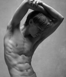 Artistic Photography B&W 4 5dcc4338e2b1e.jpg