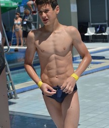 Boys in SwimWear 2 5dcd606eede7b.jpg
