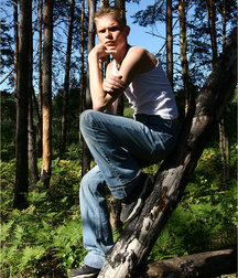Enigmatic Boys - Famous Models - 1 5dd0567cb51c4.jpg