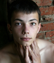 TWB - Famous Models - 2 5dd1707e82237.jpg