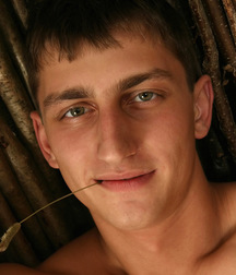 TWB - Famous Models - 2 5dd170a30743a.jpg