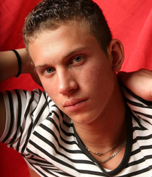TWB - Famous Models - 2 5dd170c6d4a4b.jpg