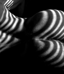 Male Artistic Nude Photography 5dd1e9700d835.jpg
