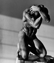 Male Artistic Nude Photography 5dd1e994c45ab.jpg