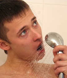 Lucas 5de421d5c4094.jpg