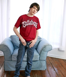 Tony Star 5de441a8236cb.jpg