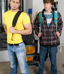 Joey Moriarty, Tommy White 5ded572ed118d.jpg