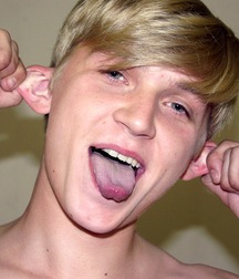 Jurasik blond boy porn teen