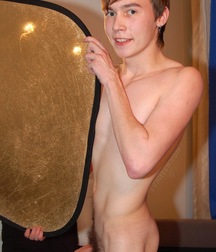 Ken - Young Gay Boy goes for Sex Porn 5e1273c2d6c3e.jpg