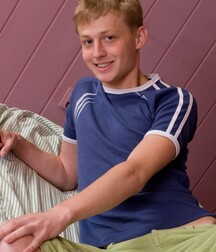 Andy - Gay Tube Twink Young Porn 5f3887967cbe4.jpg