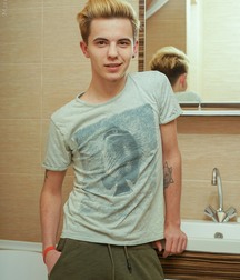 A Shower Of Twink Porn Cum Marek Svoboda 5f4187861588c.jpg