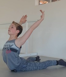 Ballet Boys - Artistic Performance 5f452c1f50df6.jpg