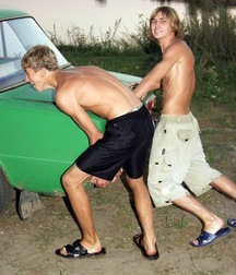 Oleg and friends (High Res) 5f455ff003bb9.jpg