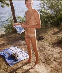 Oleg and friends (High Res) 5f456024de0de.jpg