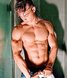cute twinks 5cfbeae3109d5.jpg