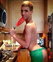 Twinks (2) 5cfe1749cf892.jpg