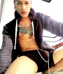 Guys 5d07575ceea9b.jpg