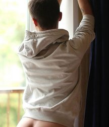 Guys (2) 5d07c67c77d75.jpg