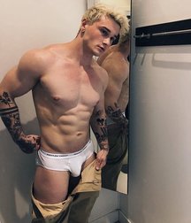 Undies 5d08d54f40104.jpg