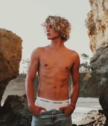 Lovely Twinks  5d0ded9ace77a.jpg
